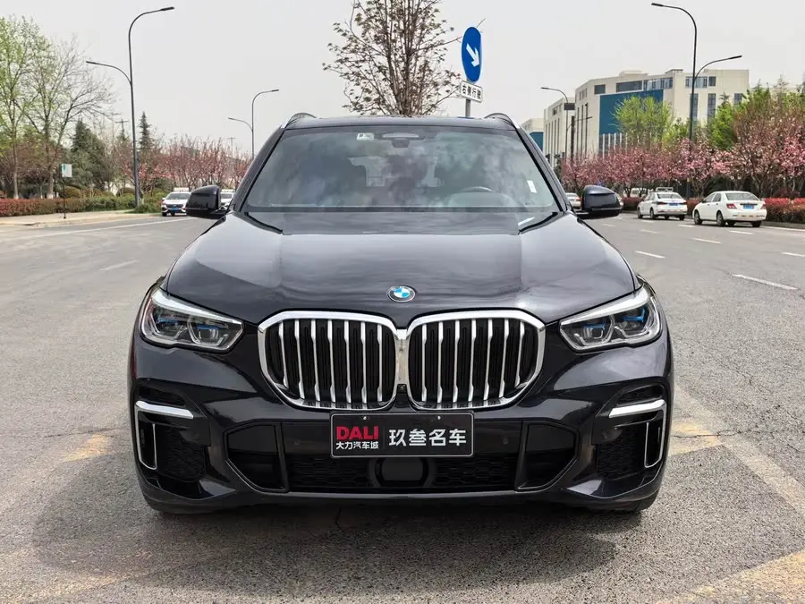 BMW X5 2022 Facelift xDrive 40Li Luxury M Sport Package