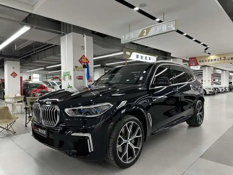 BMW X5 2022 Facelift xDrive 40Li M Sport Package