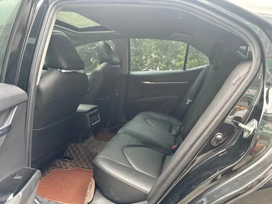 Camry 2021 2.0G Luxury Edition