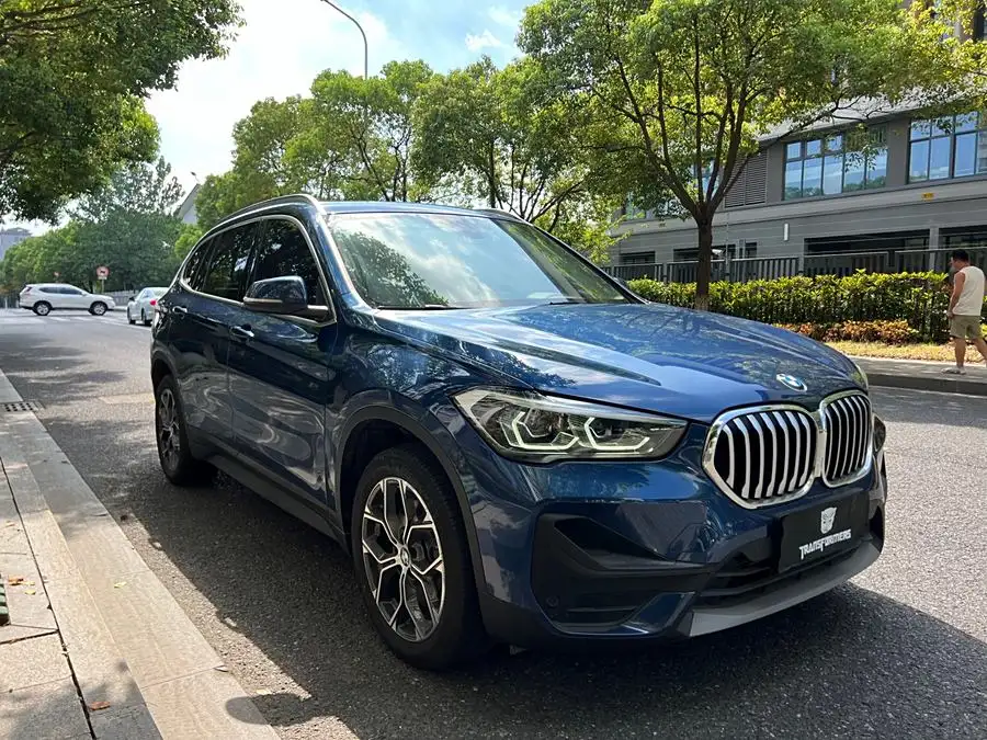 BMW X1 2022 sDrive25Li Leading Edition