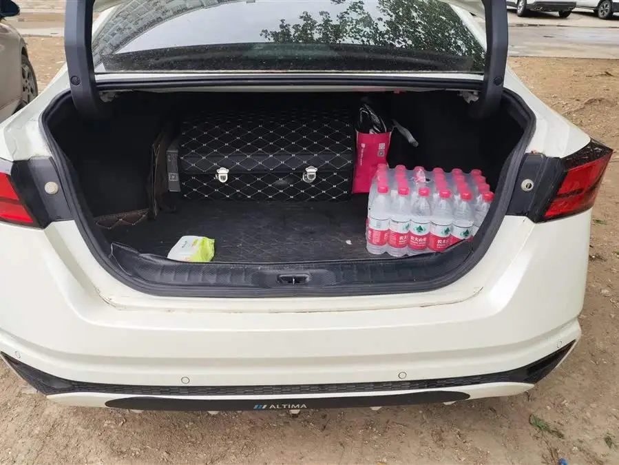 Altima  2021 2.0L XL Comfort Version