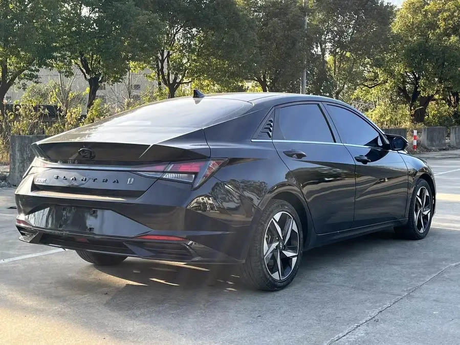 إيلانتر 2022 1.5 لتر CVT GLX النخبة