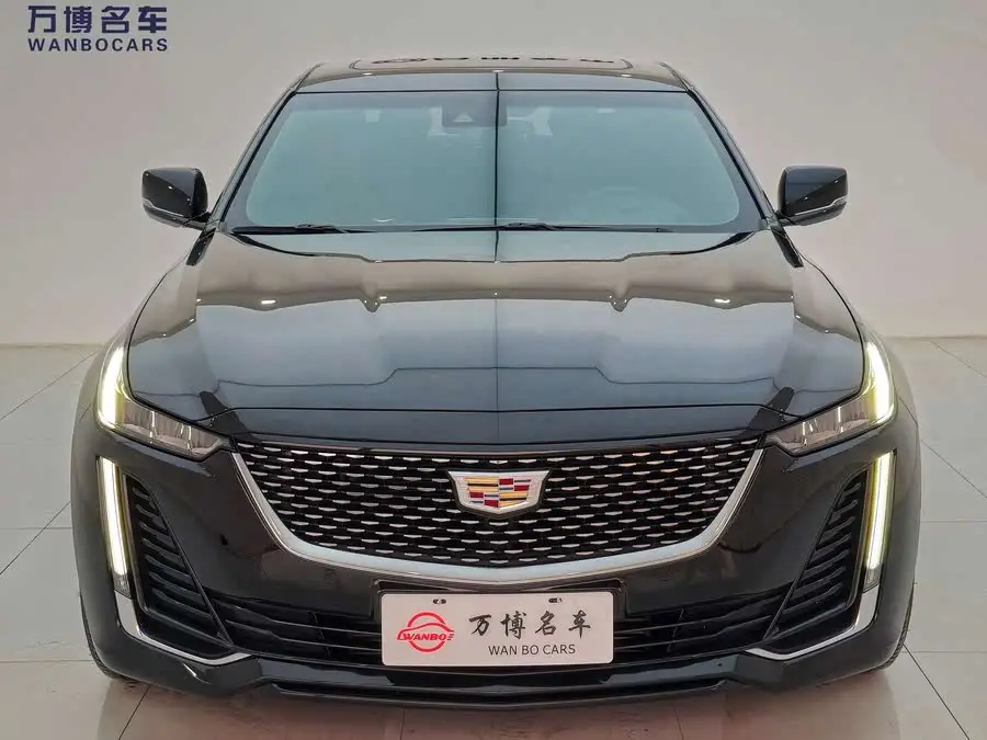 كاديلاك CT5 2022 28T الفاخرة