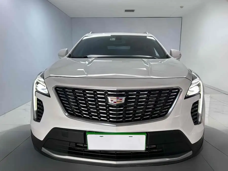 Cadillac XT4 2021 28T Two-Wheel Drive Premium