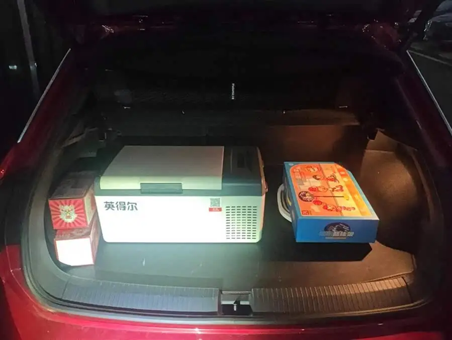 T-ROC 2024 طراز 300 TSI DSG دفع ثنائي إصدار تشيسر