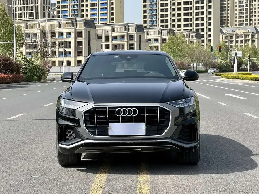 أودي Q8 2019 55 TFSI الفاخرة الديناميكية