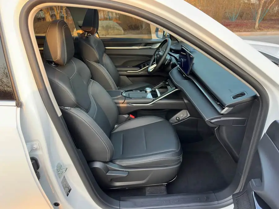 Haval H6 2022 Model Third Generation 1.5T Automatic Two-Wheel Drive Max