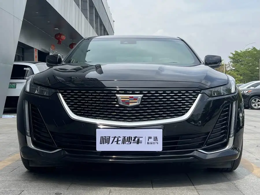 2023 Cadillac CT5 28T Luxury (Standard Edition)