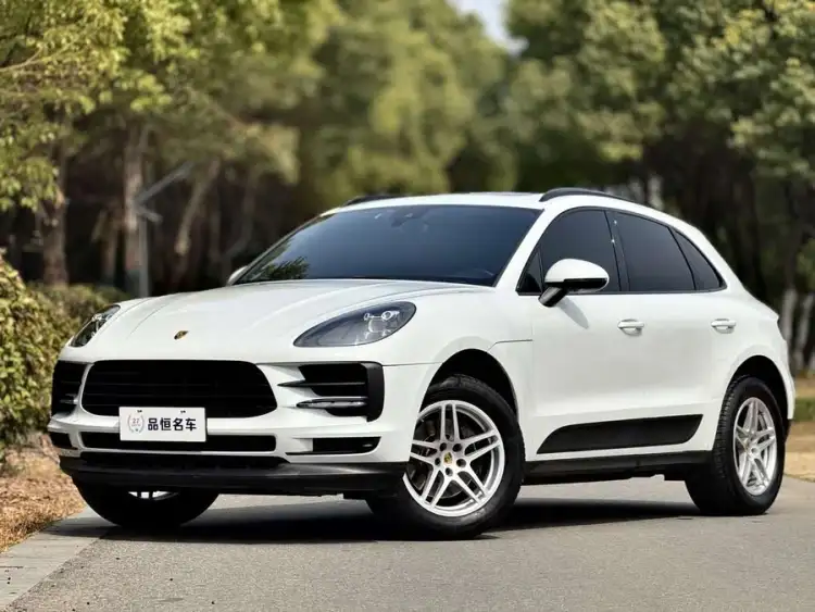2021 Macan 2.0T