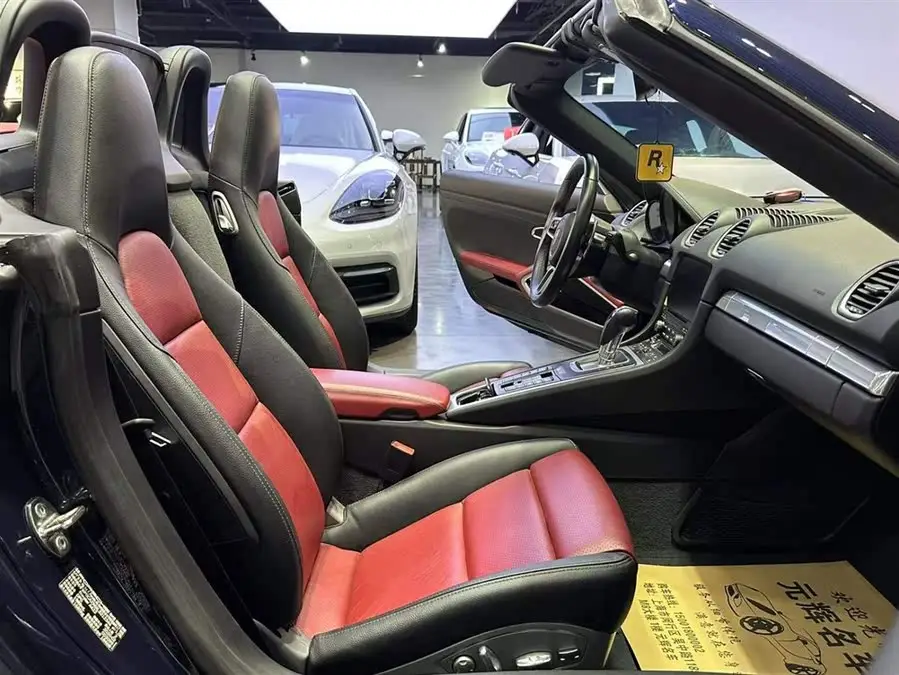 Porsche 718 2018 Boxster 2.0T