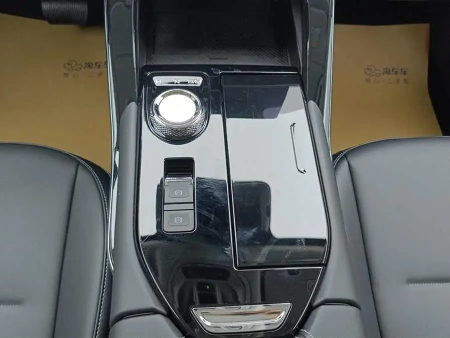 Haval H6 2024 1.5T Two-Wheel Drive Classic Edition