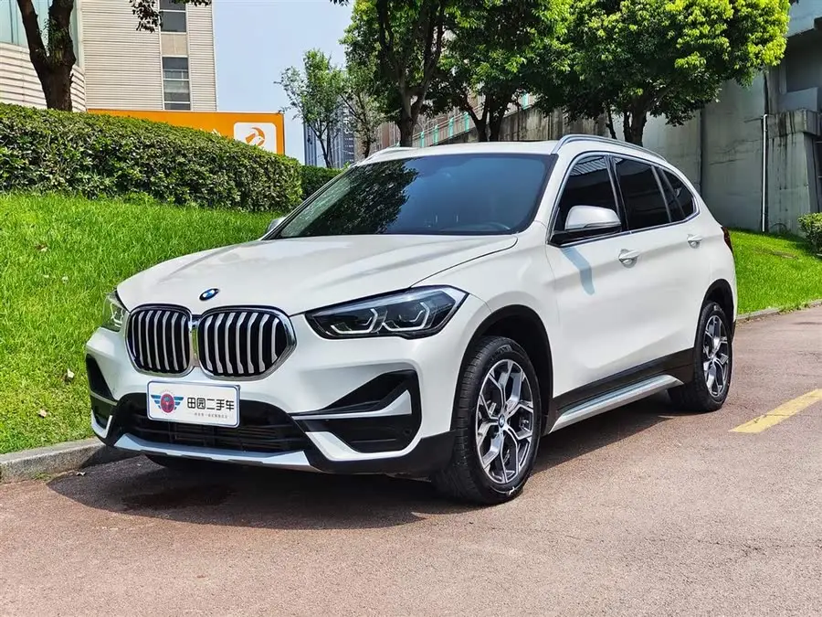 بي إم دبليو X1 2022 sDrive20Li إصدار فاخر