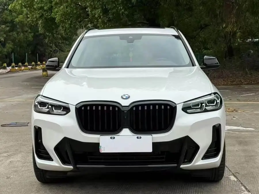 BMW X3 2022 xDrive30i Leading Model M Shadow Package