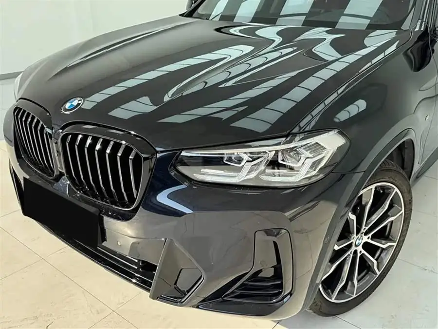 BMW X3 2023 xDrive30i Leading Model M Night Package