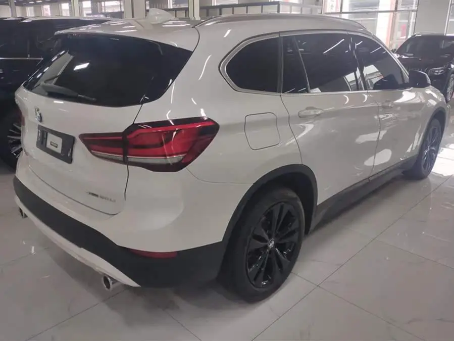 BMW X1 2022 sDrive20Li Fashion Edition