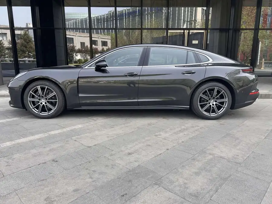2024 Panamera 4 Executive Long Wheelbase 2.9T