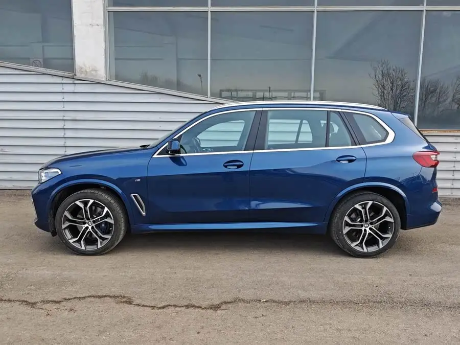 BMW X5 2022 Facelift xDrive 40Li M Sport Package