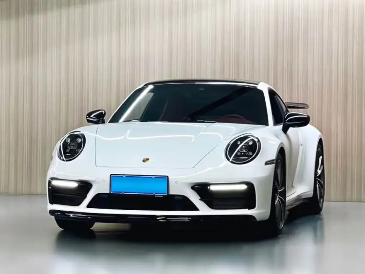 Porsche 911 2023 Carrera 4 3.0T