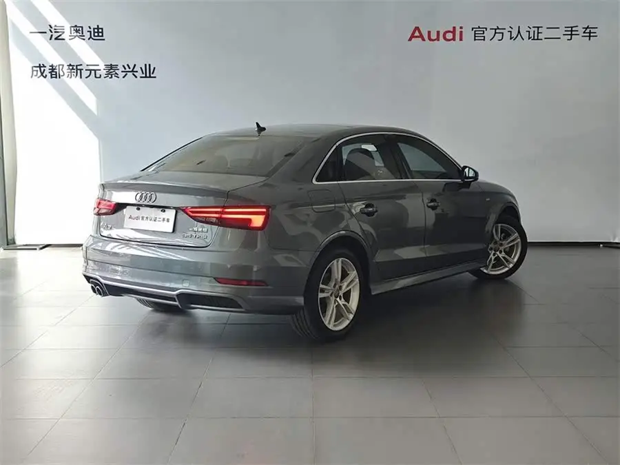 أودي A3 2020 ليموزين 35 TFSI إصدار الموضة الوطنية VI