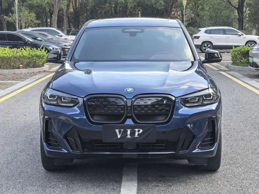 BMW iX3 2022 Model Leader Edition