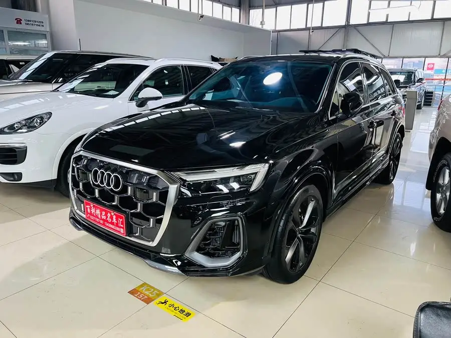 Audi Q7 2024 55 TFSI quattro S line Sport