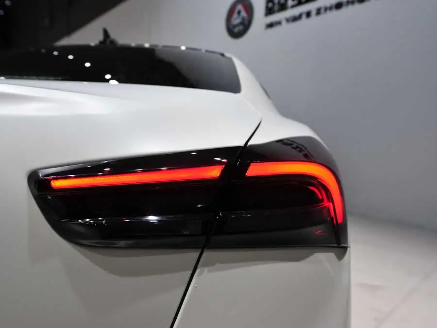 Ghibli 2021 2.0T Sport Version