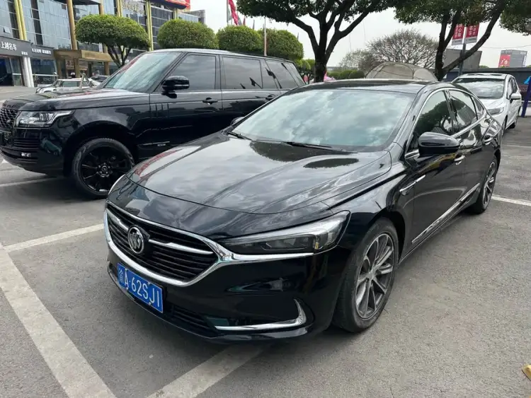 Buick LaCrosse 2022 652T Luxury