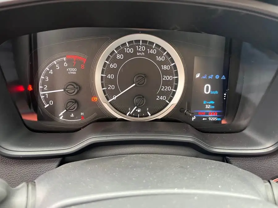 كورولا 2024 1.2T إصدار بايونير