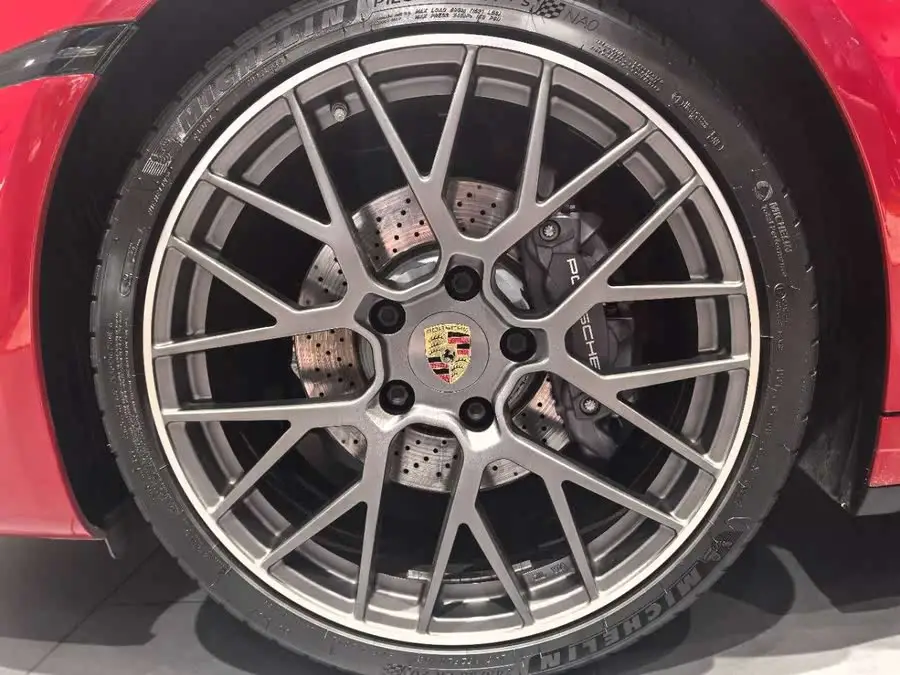 Porsche 911 2020 Carrera 3.0T