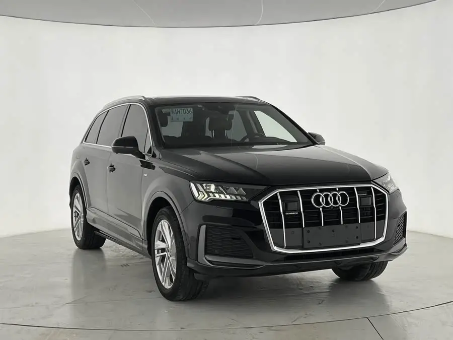 Audi Q7 2021 45 TFSI quattro S line Sport