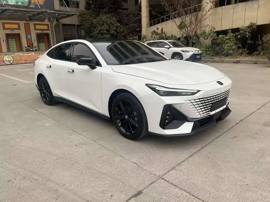 Changan UNI-V 2022 1.5T Premium