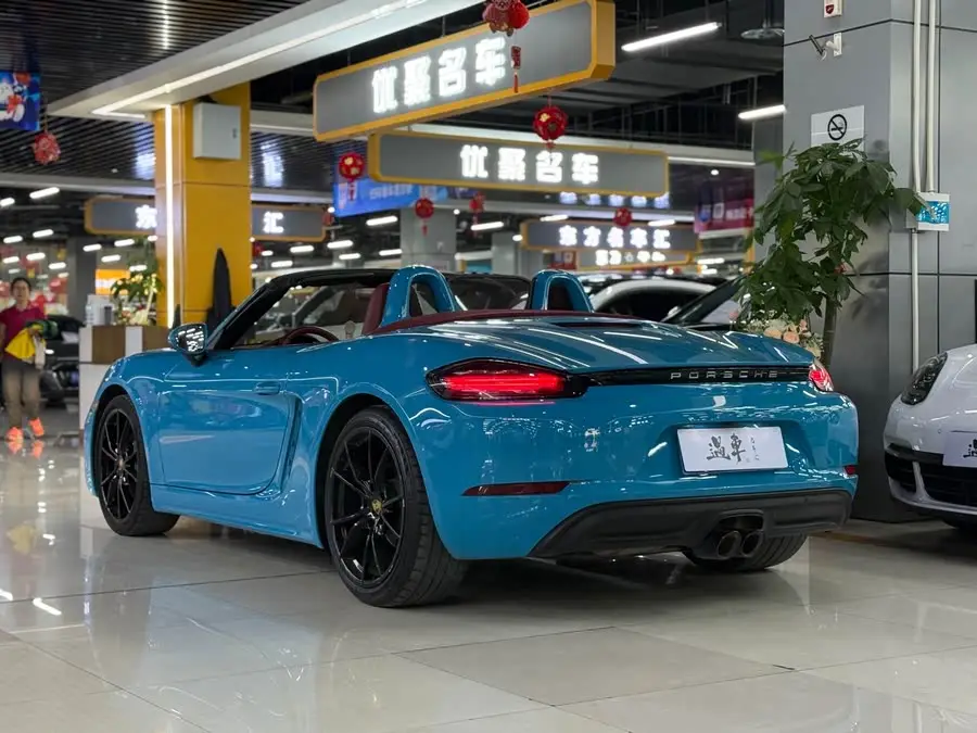 Porsche 718 2022 Boxster 2.0T