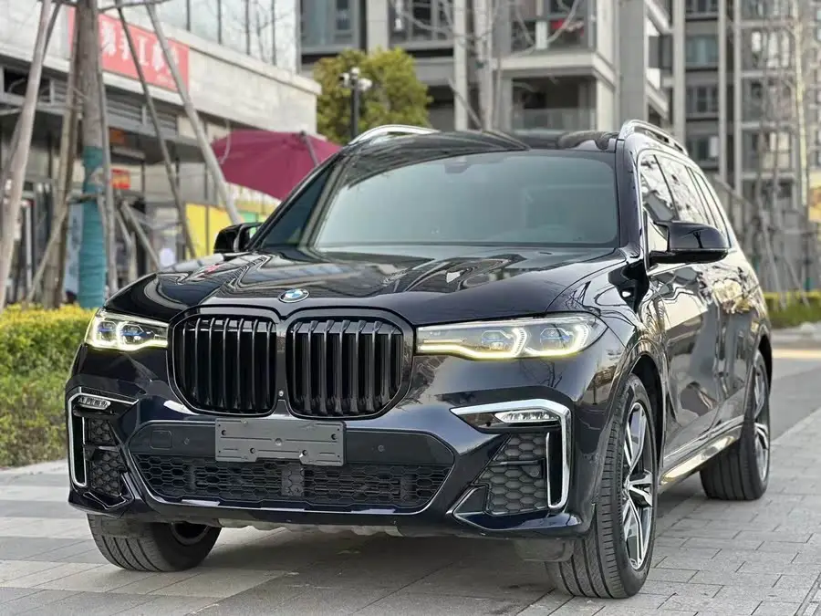 بي إم دبليو X7 2020 xDrive40i إصدار مخصص محدود مجموعة M الرياضية