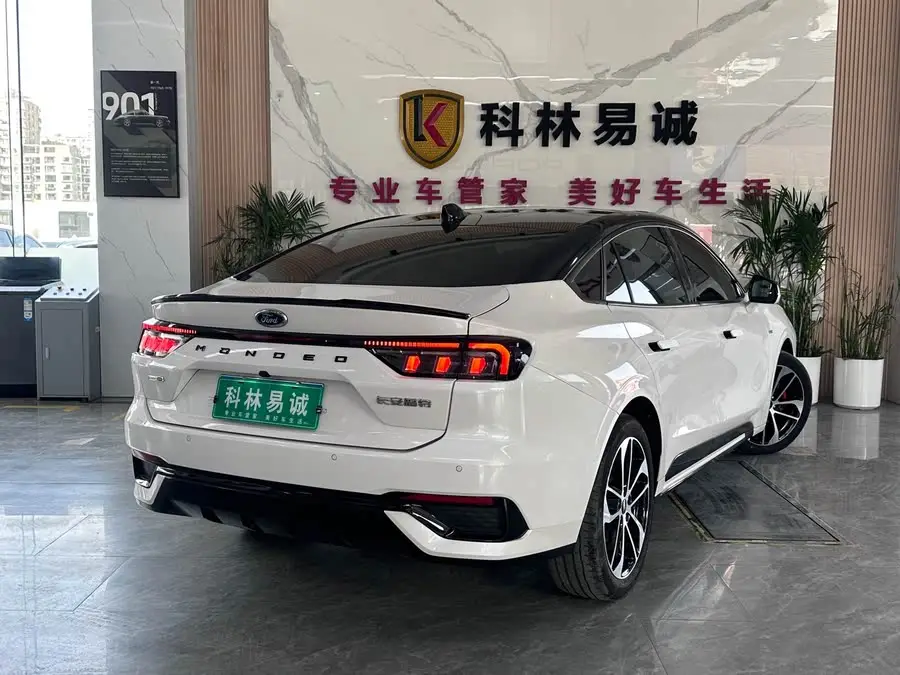 2023 Mondeo EcoBoost 245 ST-Line