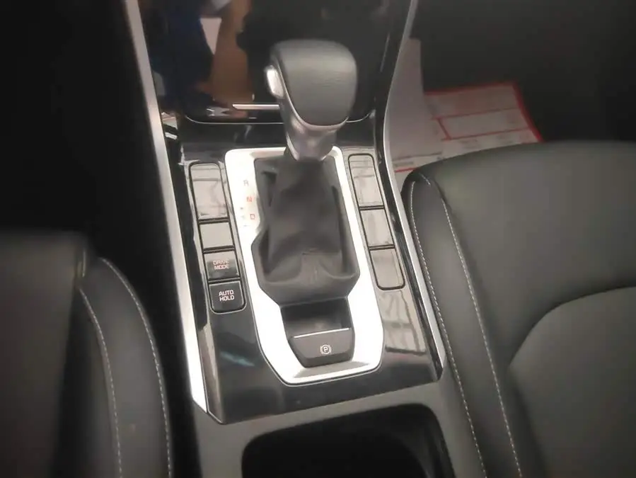 كيا K3 2021 1.5L CVT النسخة العصرية