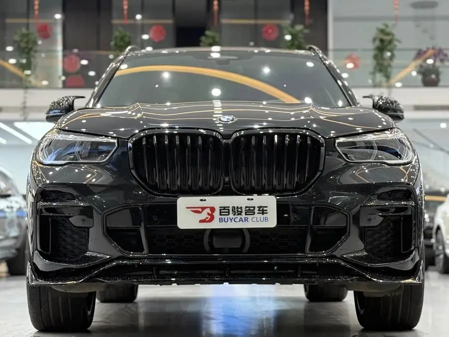 بي إم دبليو X5 2022 xDrive 40Li حزمة M الرياضية الفاخرة