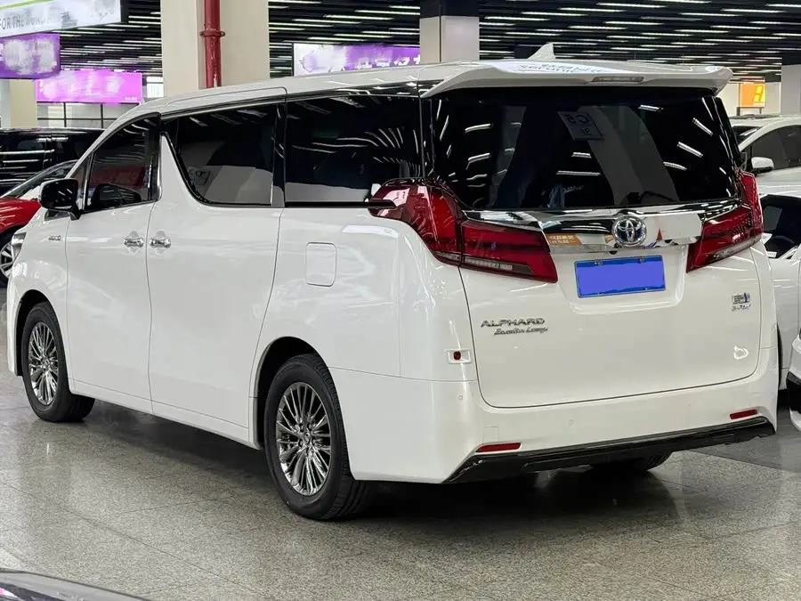 ألڤارد 2021 هايبرد 2.5 لتر إصدار رويال