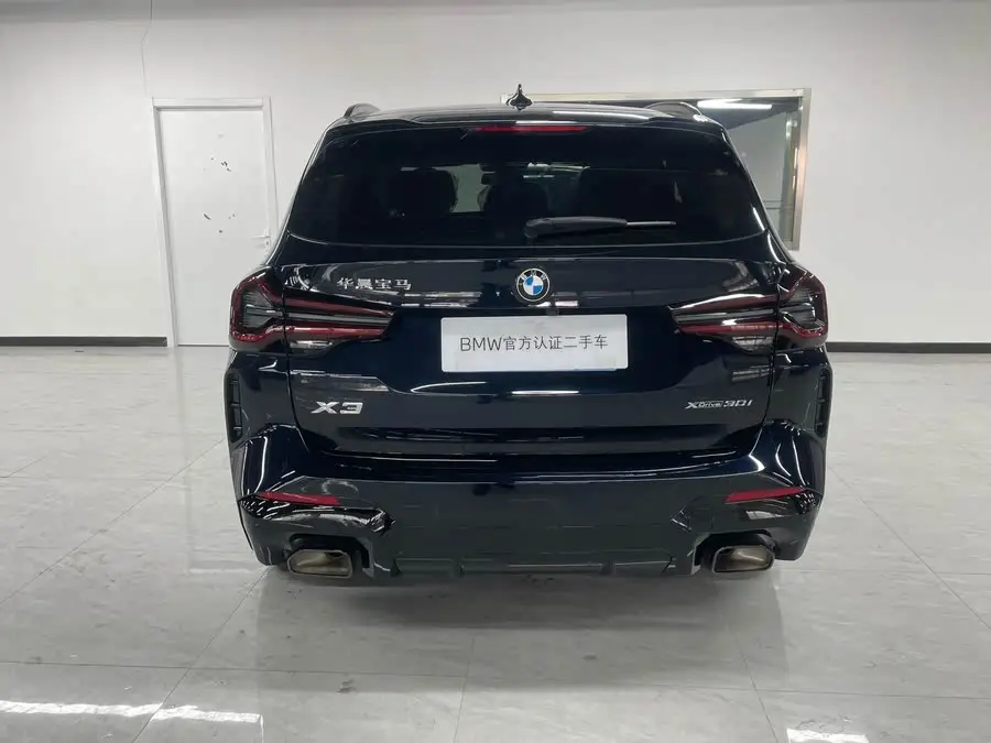 BMW X3 2023 xDrive30i Leading Model M Shadow Package