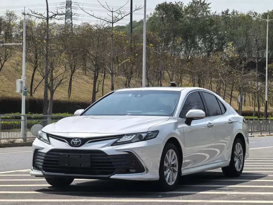 Camry 2021 2.0G Luxury Edition