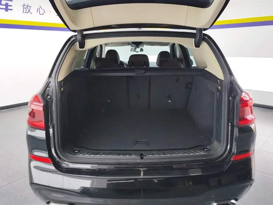 2021 BMW X3 xDrive25i M Sport Package