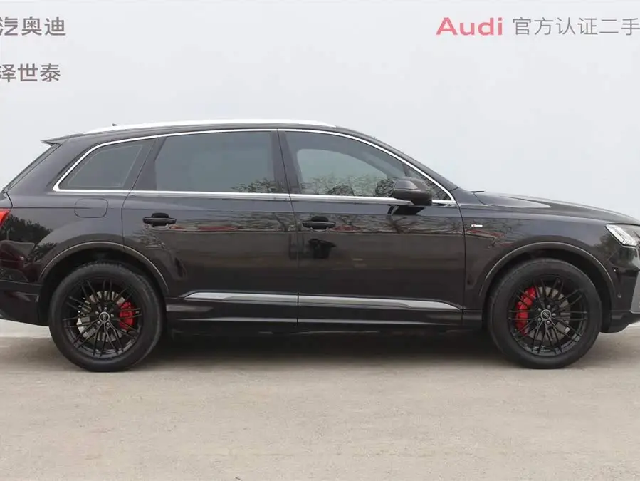 Audi Q7 2021 45 TFSI quattro S line Sport