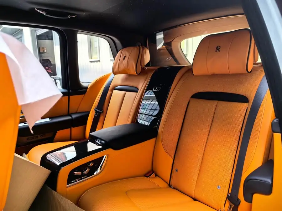 Cullinan 2024 Black Badge