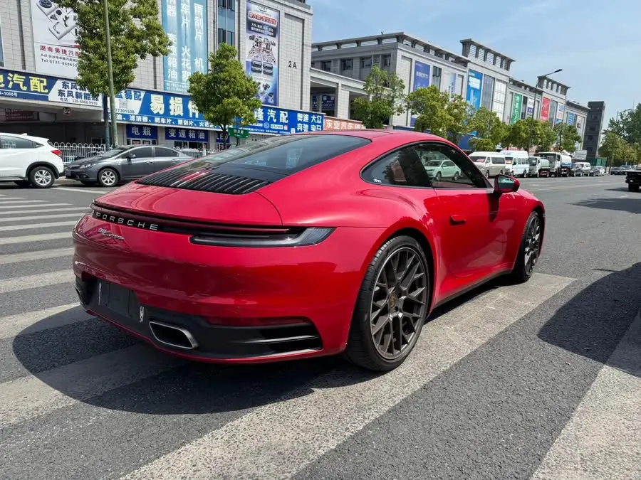 Porsche 911 2020 Carrera 3.0T