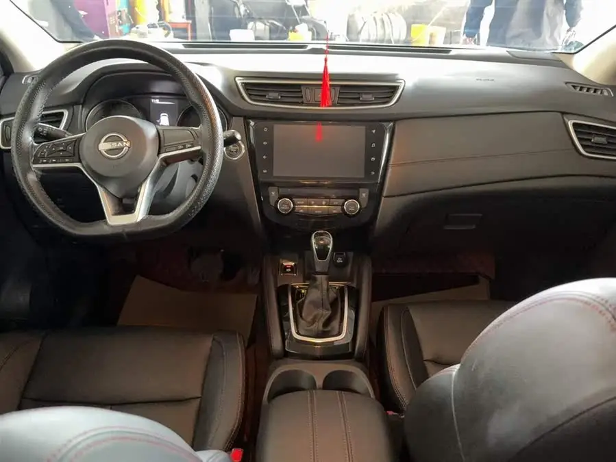 نيسان قاشقاي كلاسيك 2023 2.0 لتر CVT XV نسخة الراحة