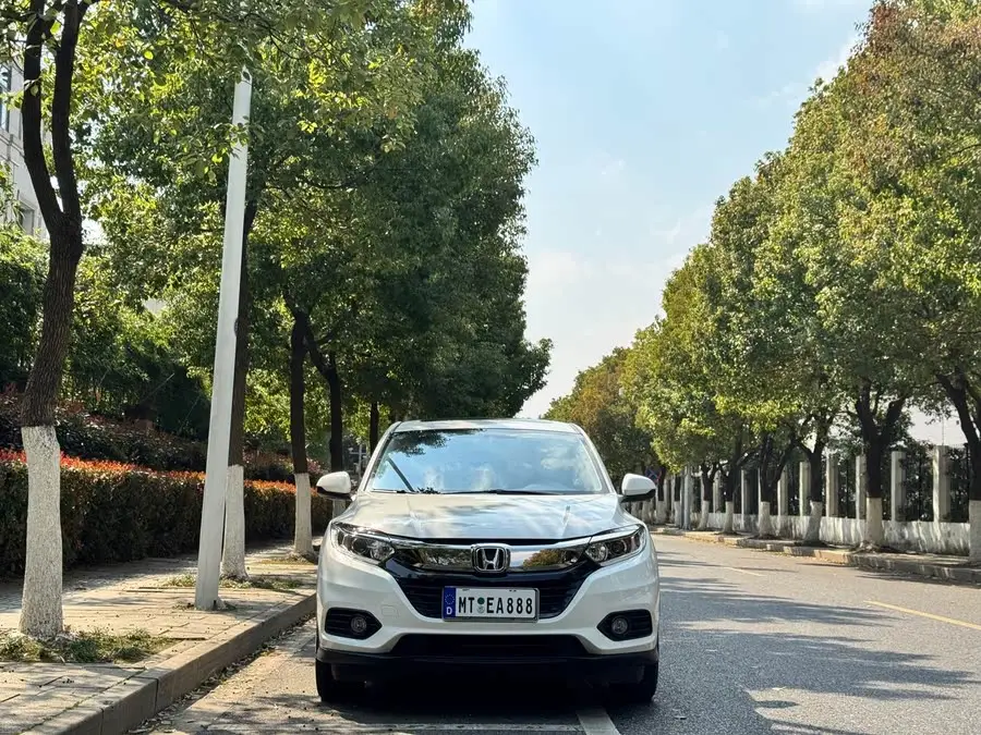 2020 هوندا HR-V 1.5L CVT النخبة