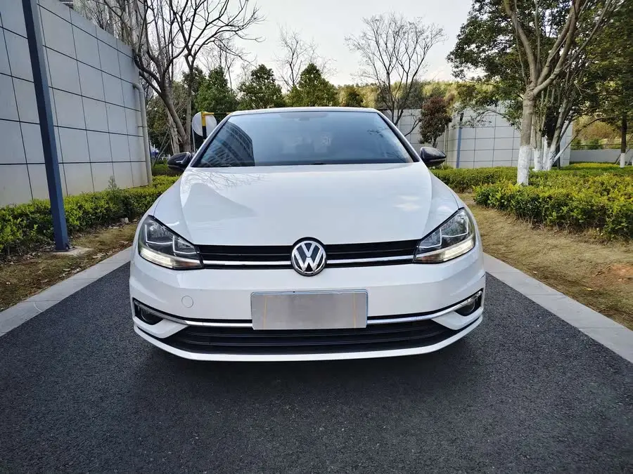 غولف 2020 طراز 280TSI DSG المريح