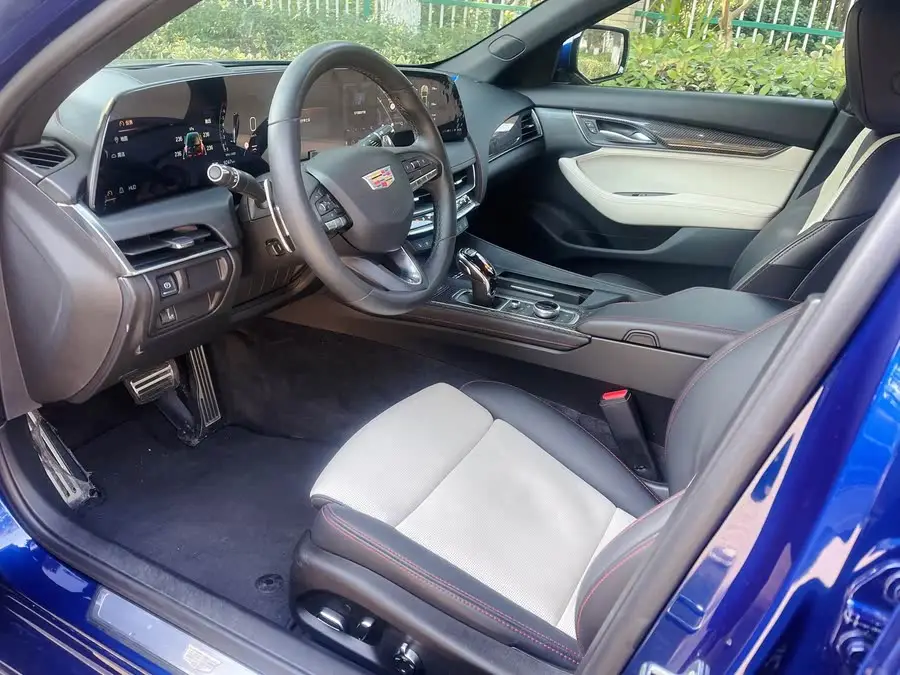 Cadillac CT5 2024 28T Platinum