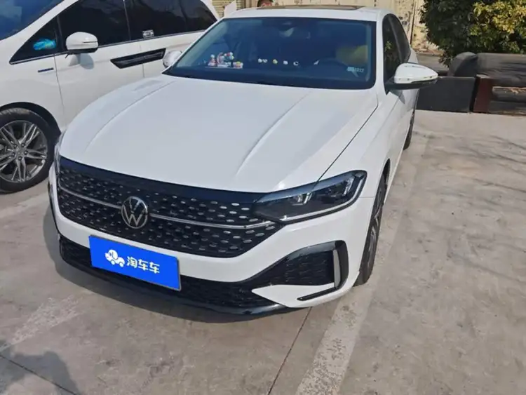 Lavida 2024 1.5L Automatic Starry Sky Five Million Edition