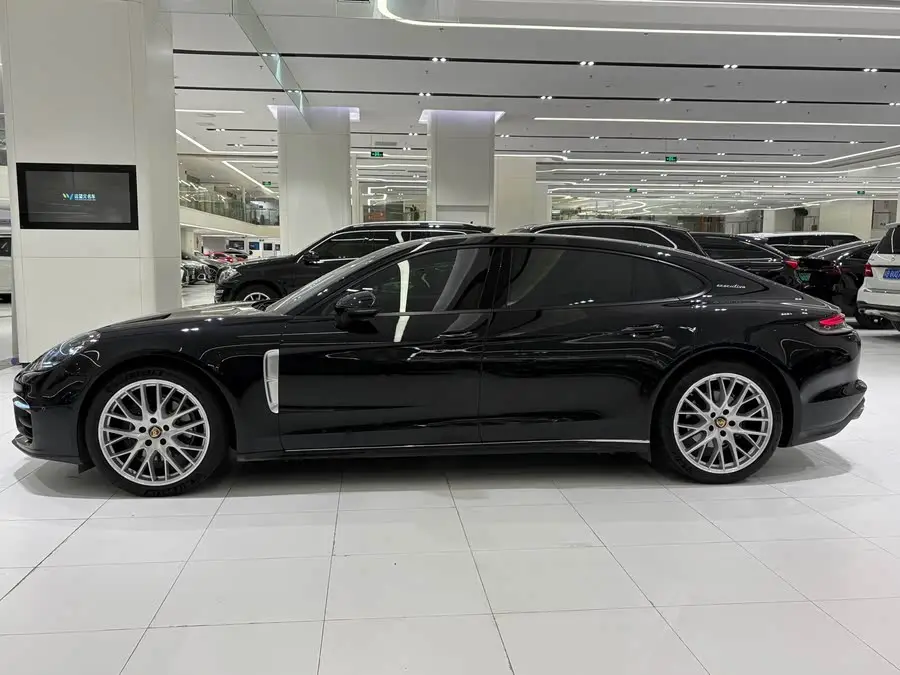 2022 Panamera Executive Long Version 2.9T