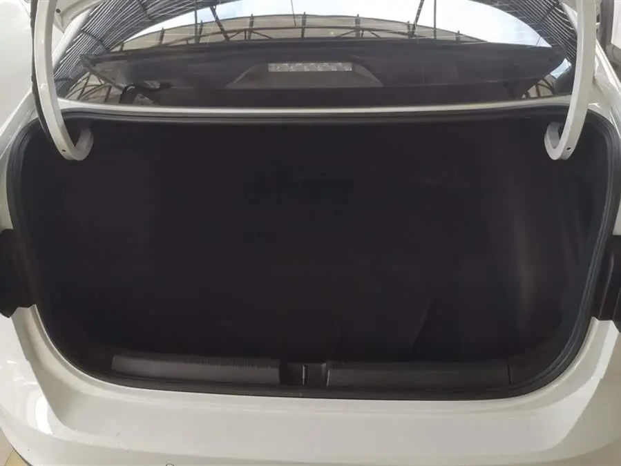 لأفيدا 2023 الجديدة 1.5 لتر أوتوماتيكي الإصدار الجديد